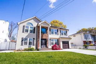 65 Williams Ave, Amityville, NY 11701 - Photo 2