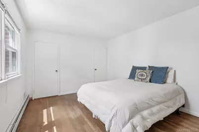 1055 Mamaroneck Avenue, White Plains, NY 10605 - Photo 14