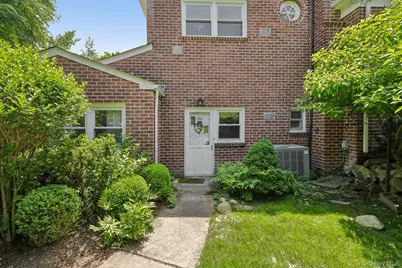 1055 Mamaroneck Avenue, White Plains, NY 10605 - Photo 30