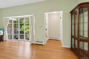 1055 Mamaroneck Ave, White Plains, NY 10605 - Photo 6