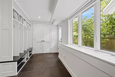 55 Harrison Drive, Larchmont, NY 10538 - Photo 34