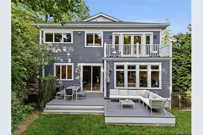 55 Harrison Drive, Larchmont, NY 10538 - Photo 2