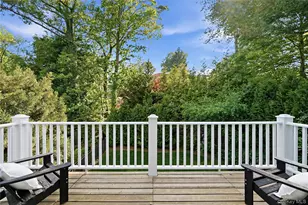55 Harrison Dr, Larchmont, NY 10538 - Photo 22