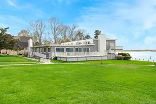 50 Rampasture Rd, Hampton Bays, NY 11946 - Photo 18