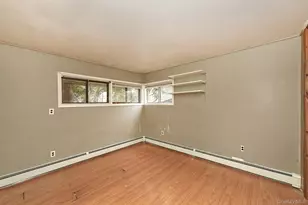16 Springtime Ln E, Levittown, NY 11756 - Photo 12