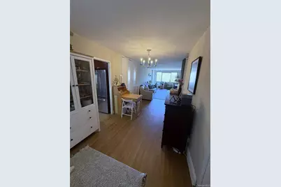 220-55 46th Avenue #4U, Bayside, NY 11361 - Photo 2