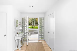 1 Whippoorwill Ln, East Quogue, NY 11942 - Photo 2