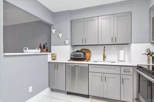 360 Shore Rd, Long Beach, NY 11561 - Photo 4
