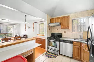 94-09 46th Ave, Elmhurst, NY 11373 - Photo 6