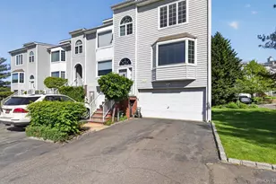 241-31 Oak Park Dr, Douglaston, NY 11362 - Photo 1