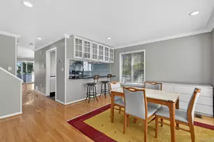 241-31 Oak Park Dr, Douglaston, NY 11362 - Photo 4
