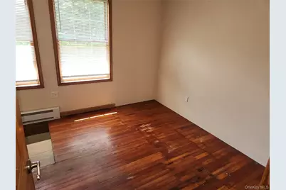 839 Fullerton Avenue, Uniondale, NY 11553 - Photo 14