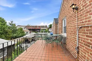 2563 Laconia Ave, Bronx, NY 10469 - Photo 8
