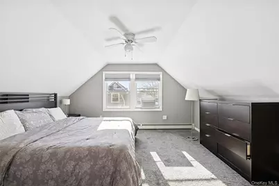 22 Shelter Lane, Levittown, NY 11756 - Photo 10