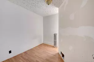 114-10 169th St, Jamaica, NY 11434 - Photo 14