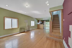 114-10 169th St, Jamaica, NY 11434 - Photo 6
