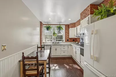 70-03 37th Avenue, Jackson Heights, NY 11372 - Photo 8