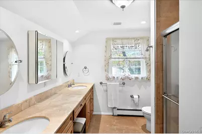 52 N Pinelake Drive, Patchogue, NY 11772 - Photo 20