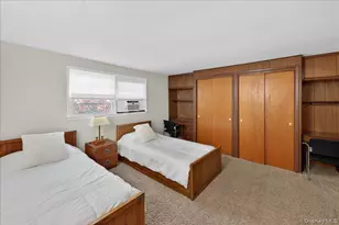 52 N Pinelake Dr, Patchogue, NY 11772 - Photo 22
