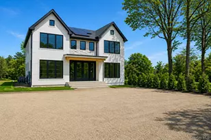 14 Ridge Rd, Southampton, NY 11968 - Photo 2