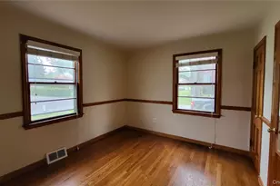 156 Doris St, Port Ewen, NY 12466 - Photo 10