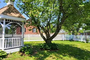 156 Doris St, Port Ewen, NY 12466 - Photo 24