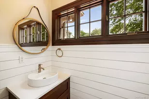 92 Beach Ln, Westhampton Beach, NY 11978 - Photo 38