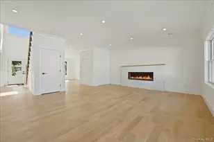 72 Cypress Ln, Westbury, NY 11590 - Photo 8