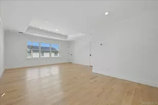 72 Cypress Ln, Westbury, NY 11590 - Photo 18