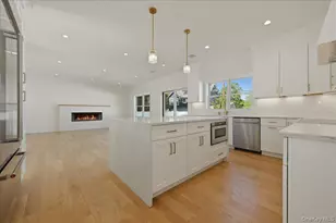 72 Cypress Ln, Westbury, NY 11590 - Photo 12