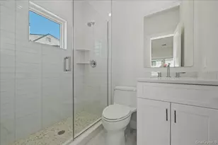 72 Cypress Ln, Westbury, NY 11590 - Photo 18