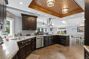 12 Buccaneer Ln, East Setauket, NY 11733 - Photo 10