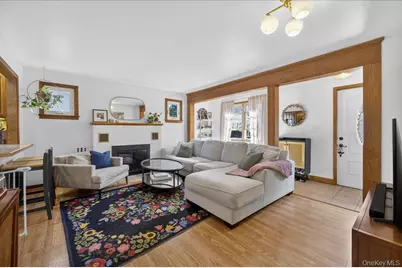 23 Roosevelt Place, Newburgh, NY 12550 - Photo 8