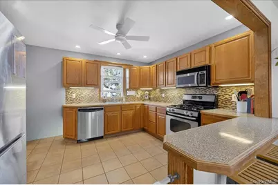 23 Roosevelt Place, Newburgh, NY 12550 - Photo 4
