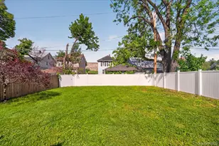 23 Roosevelt Pl, Newburgh, NY 12550 - Photo 30