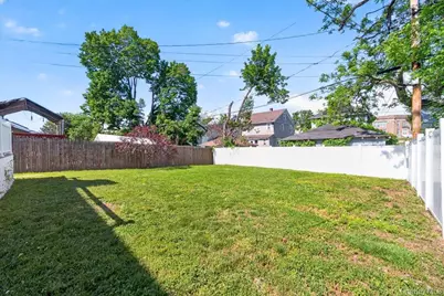 23 Roosevelt Place, Newburgh, NY 12550 - Photo 28