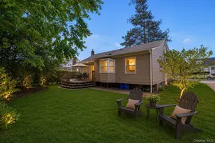 36 Barrington St, Westbury, NY 11590 - Photo 34
