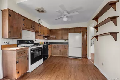 36 Barrington Street, Westbury, NY 11590 - Photo 6