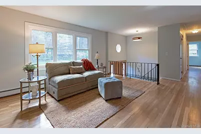929 Centre Road, Rhinebeck, NY 12580 - Photo 18