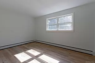 929 Centre Rd, Rhinebeck, NY 12580 - Photo 28