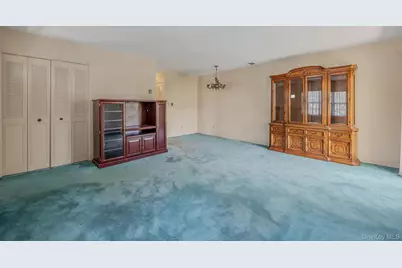 47 Harbor N, Amityville, NY 11701 - Photo 8