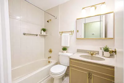 47 Harbor N, Amityville, NY 11701 - Photo 16