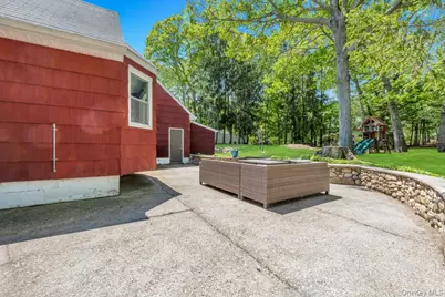 183 Dogwood Drive, Wading River, NY 11792 - Photo 14