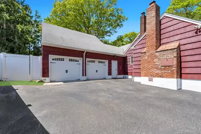 183 Dogwood Drive, Wading River, NY 11792 - Photo 2
