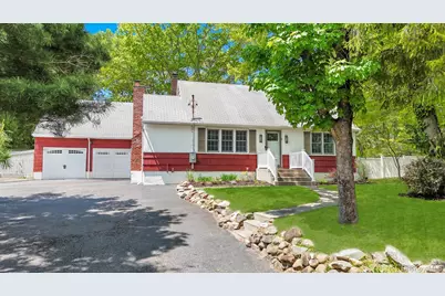 183 Dogwood Drive, Wading River, NY 11792 - Photo 4