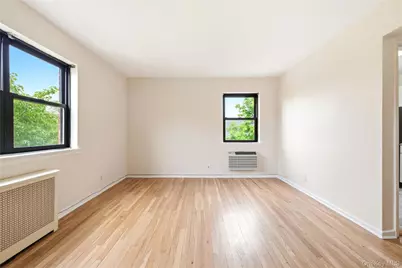 46-11 215th Place #3A, Bayside, NY 11361 - Photo 6