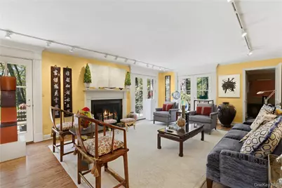 316 Haines Road, Bedford Hills, NY 10507 - Photo 2