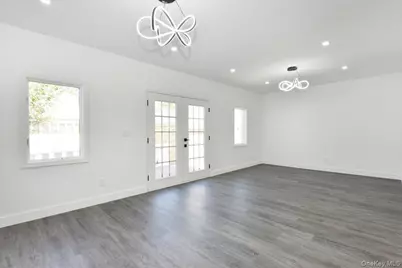 7627 175th Street, Fresh Meadows, NY 11366 - Photo 10
