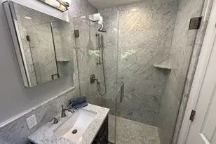 752 Kensington Ct, Westbury, NY 11590 - Photo 10