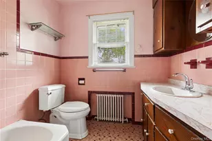 276 Fishel Ave, Riverhead, NY 11901 - Photo 8